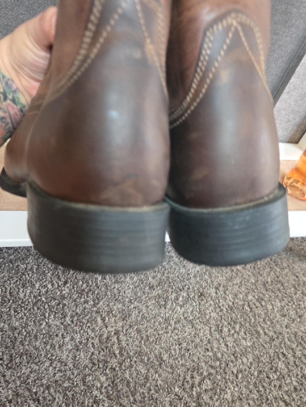 Ariat Mens Heritage Roper Western Boot Round Toe 10D Oiled Brown Distressed - Picture 13 of 14